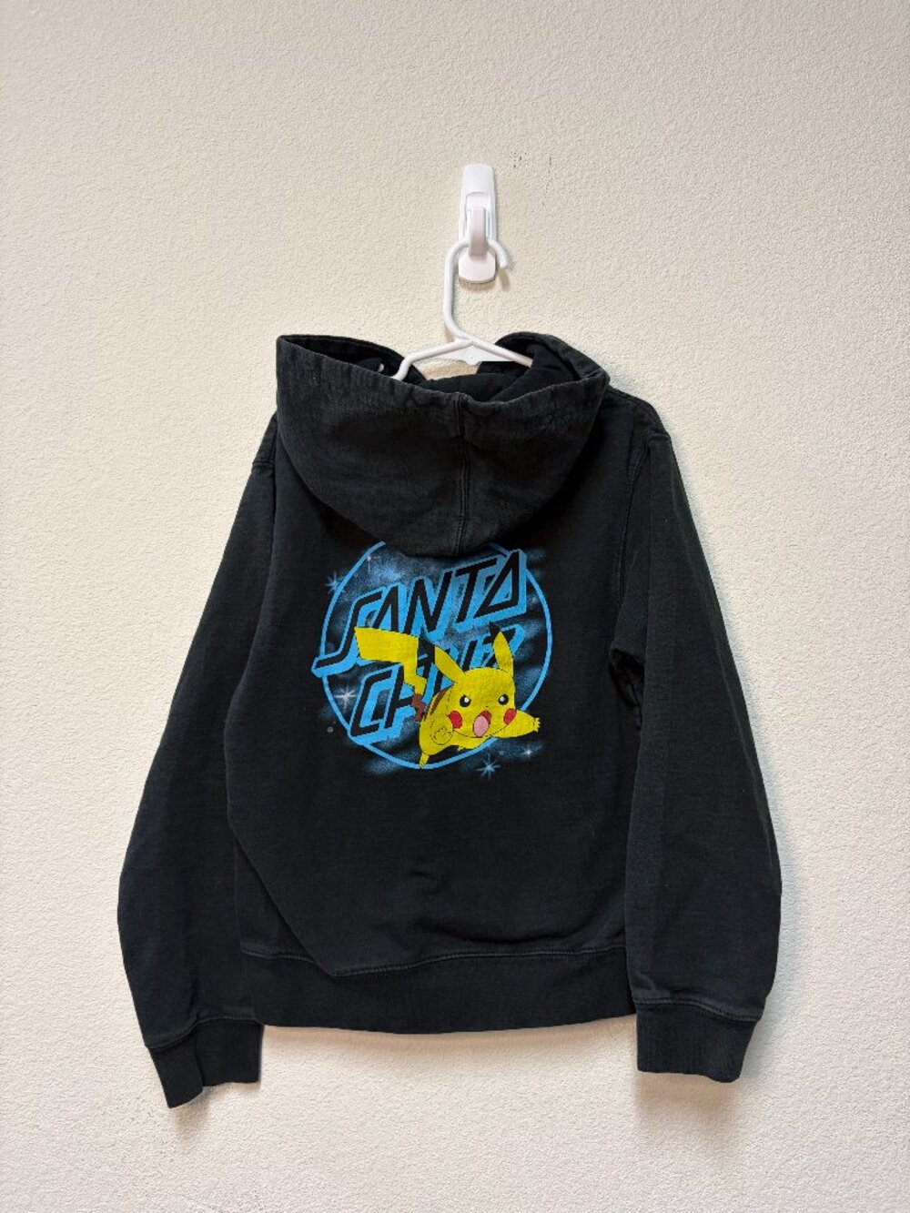RARE Santa Cruz x Pokemon Pikachu Black Hoodie Skater Streetwear Y2K Boys Small